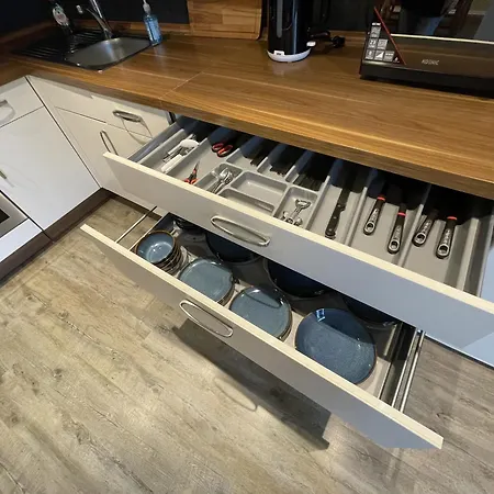 Happynest Apartment